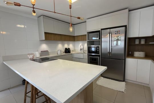 Cozinha de casa para alugar com 4 quartos, 468m² em Igara, Canoas
