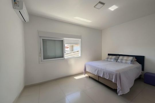 Quarto de casa para alugar com 4 quartos, 468m² em Igara, Canoas