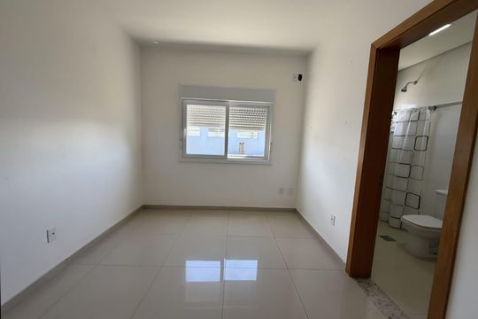 Casa para alugar com 4 quartos, 468m² em Igara, Canoas