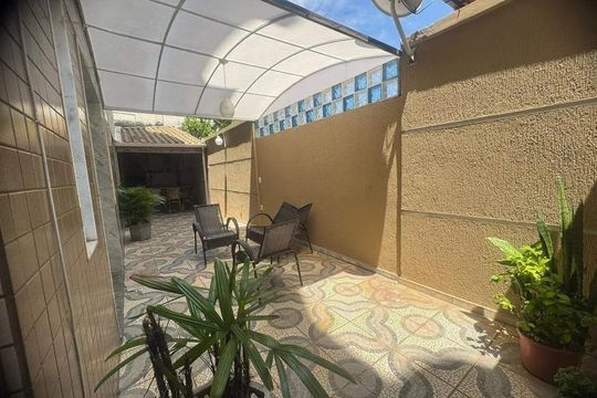 Apartamento à venda com 3 quartos, 118m² em Barreiro, Belo Horizonte