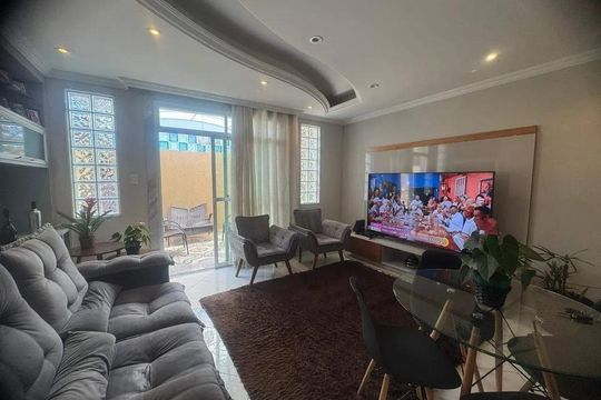 Sala de apartamento à venda com 3 quartos, 118m² em Barreiro, Belo Horizonte