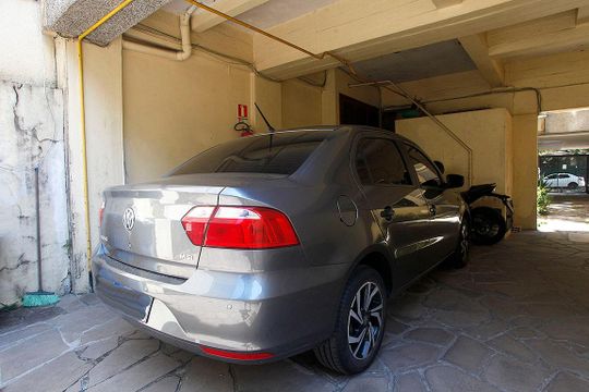 Box Garagem (01 vaga) de apartamento à venda com 2 quartos, 85m² em Santana, Porto Alegre