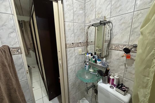 Banheiro da Suíte de casa à venda com 2 quartos, 108m² em Vila Valqueire, Rio de Janeiro