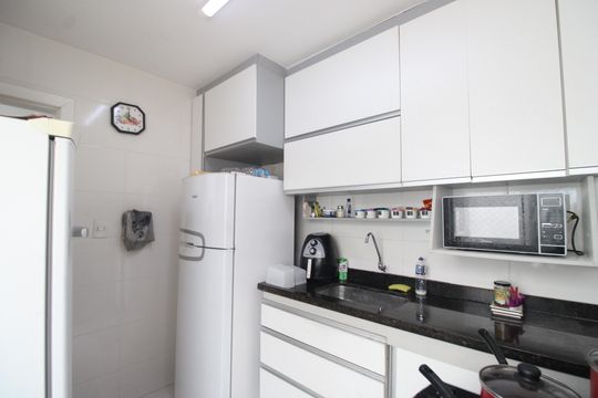 Cozinha de casa de condomínio à venda com 3 quartos, 110m² em Freguesia (jacarepaguá), Rio de Janeiro