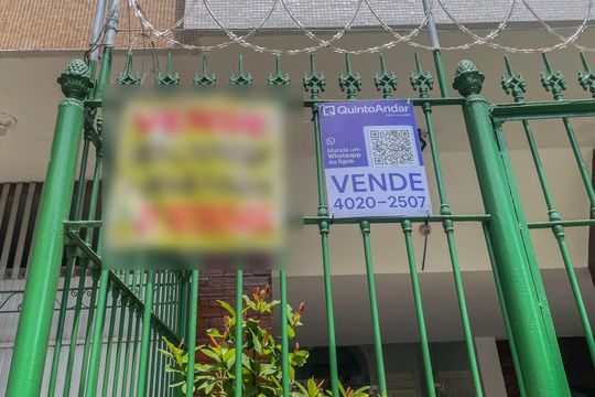 Plaquinha de apartamento à venda com 2 quartos, 60m² em Grajaú, Rio de Janeiro