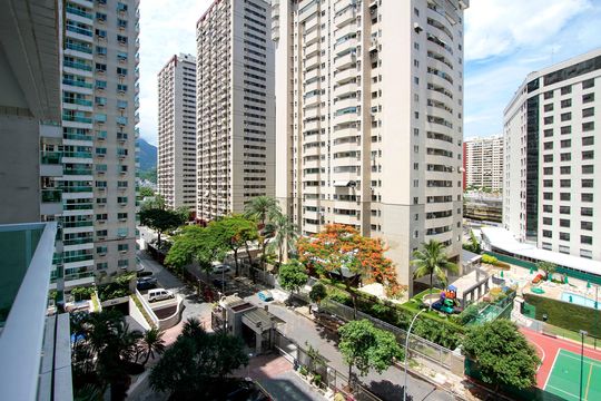 Apartamento à venda com 1 quarto, 80m² em Barra da Tijuca, Rio de Janeiro