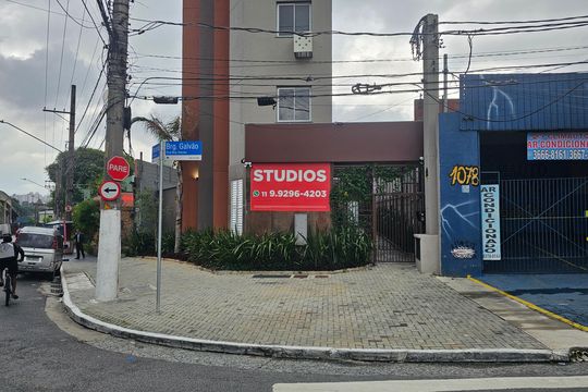 Fachada de kitnet/studio à venda com 1 quarto, 25m² em Barra Funda, São Paulo