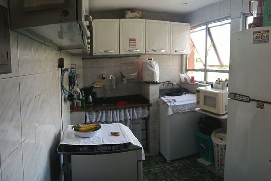 Cozinha de apartamento à venda com 2 quartos, 60m² em Fátima, Niterói