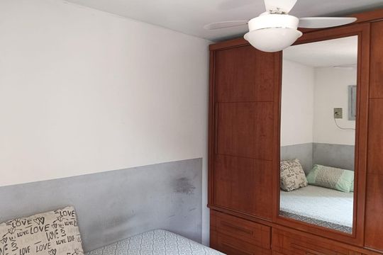 Quarto de apartamento à venda com 2 quartos, 60m² em Fátima, Niterói