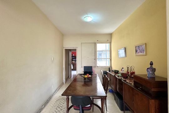Apartamento à venda com 3 quartos, 180m² em Copacabana, Rio de Janeiro