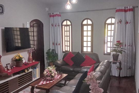 Sala de casa à venda com 3 quartos, 169m² em Jardim Las Vegas, Santo André