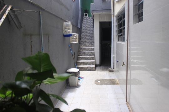 Quintal de casa à venda com 4 quartos, 182m² em Vila Ester, Guarulhos