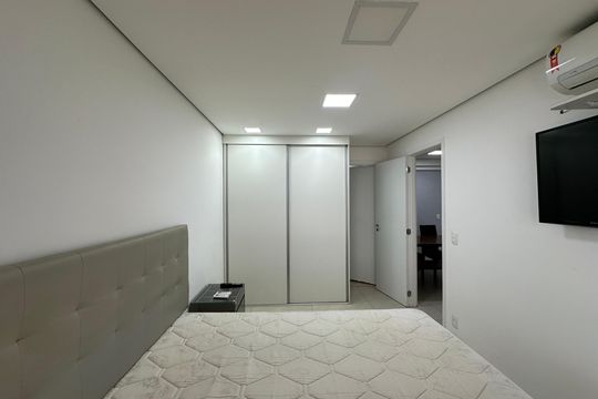 Suíte de apartamento para alugar com 1 quarto, 49m² em Alphaville Industrial, Barueri