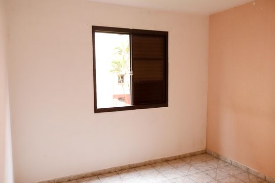 Quarto 1 de apartamento à venda com 2 quartos, 52m² em Conceicao, Osasco