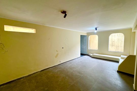Sala de casa à venda com 7 quartos, 148m² em Jardim Bom Clima, Guarulhos