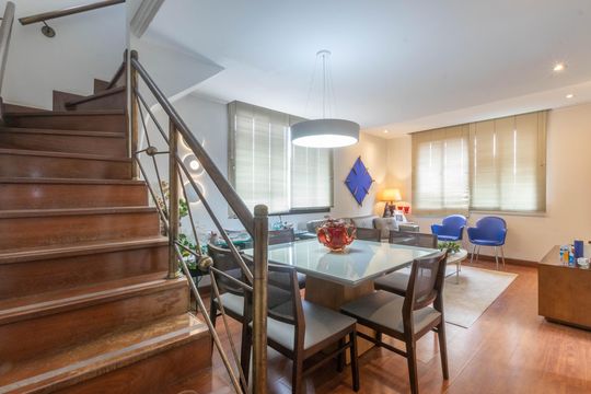 Sala de apartamento à venda com 3 quartos, 177m² em Padre Eustáquio, Belo Horizonte