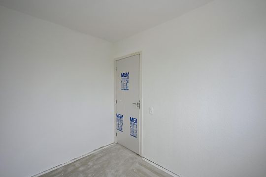 Quarto 1 de apartamento à venda com 2 quartos, 40m² em Vila Suzana, São Paulo