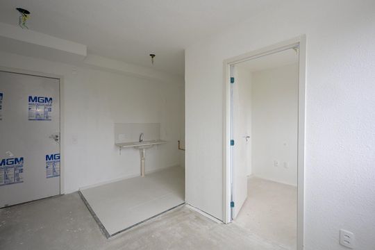 Sala de apartamento à venda com 2 quartos, 40m² em Vila Suzana, São Paulo