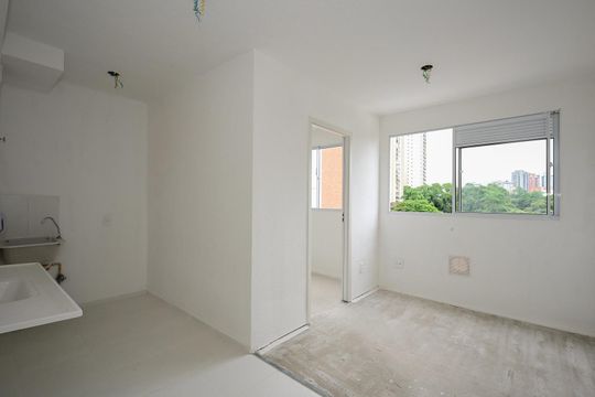 Apartamento à venda com 2 quartos, 40m² em Vila Suzana, São Paulo