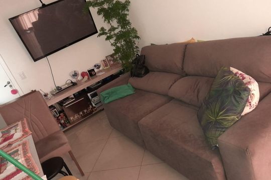 Sala de apartamento à venda com 2 quartos, 55m² em Jardim Calux, São Bernardo do Campo