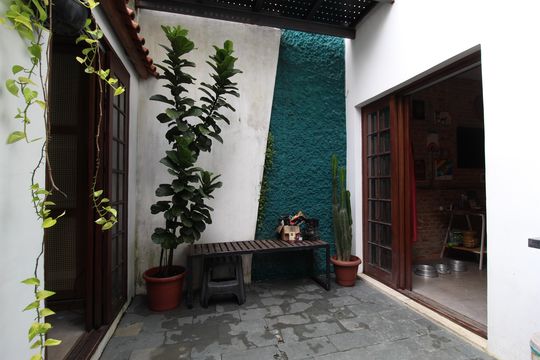 Quintal de casa à venda com 3 quartos, 98m² em Vila Olímpia, São Paulo