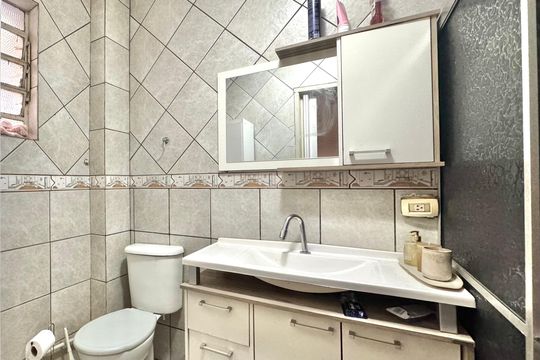 Apartamento à venda com 2 quartos, 65m² em São João, Porto Alegre