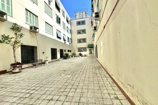 Apartamento à venda com 2 quartos, 65m² em São João, Porto Alegre