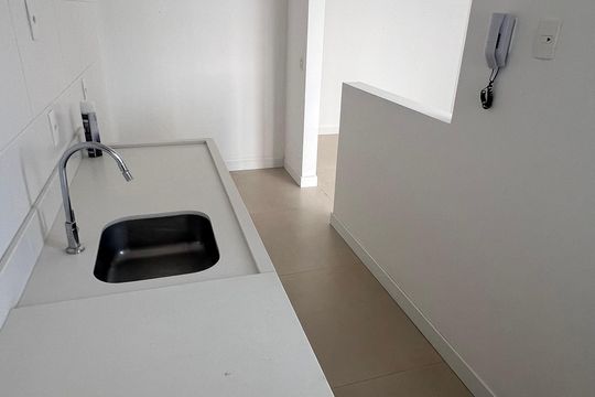 Sala/Cozinha de apartamento à venda com 2 quartos, 142m² em Vila Suzana, São Paulo
