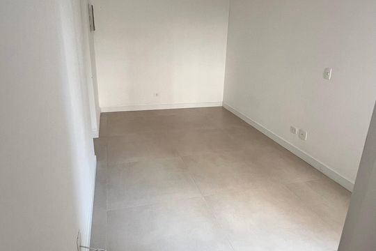 Suíte de apartamento à venda com 2 quartos, 142m² em Vila Suzana, São Paulo