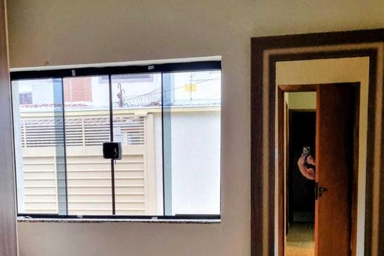Casa para alugar com 4 quartos, 220m² em Jardim Maria Augusta, Taubaté