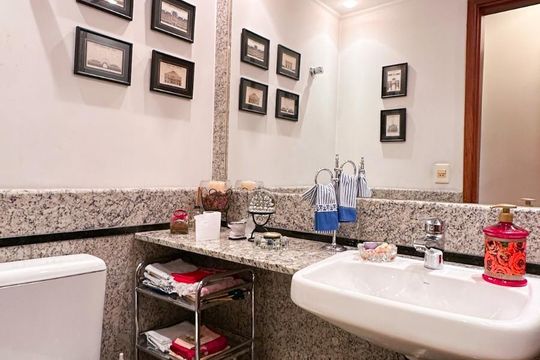 Apartamento para alugar com 2 quartos, 226m² em Vila Suzana, São Paulo