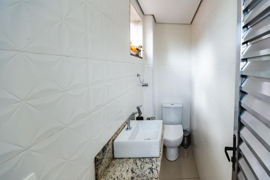 Casa à venda com 3 quartos, 130m² em São Luiz, Belo Horizonte