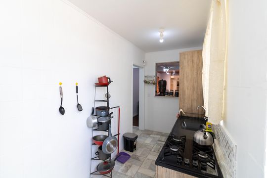 Cozinha de apartamento para alugar com 2 quartos, 170m² em Nonoai, Porto Alegre