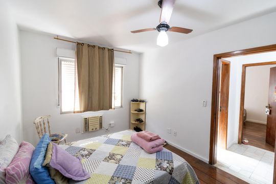 Quarto 2 de apartamento para alugar com 2 quartos, 170m² em Nonoai, Porto Alegre
