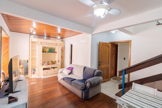 Sala de apartamento para alugar com 2 quartos, 170m² em Nonoai, Porto Alegre