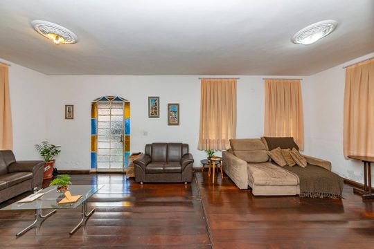 Casa à venda com 3 quartos, 360m² em Alto Caiçaras, Belo Horizonte