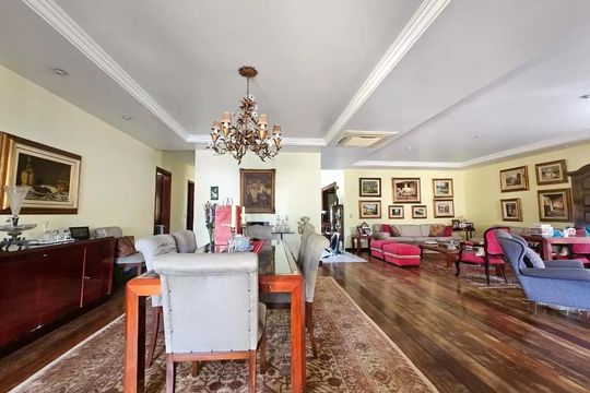 Casa à venda com 4 quartos, 561m² em Barra da Tijuca, Rio de Janeiro