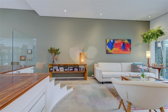 Casa à venda com 4 quartos, 321m² em Santo Amaro, São Paulo