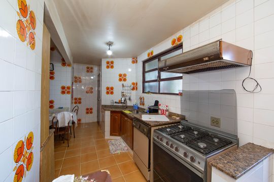 COZINHA de apartamento à venda com 4 quartos, 180m² em Santa Lúcia, Belo Horizonte