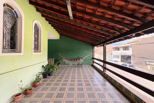 Varanda de casa à venda com 3 quartos, 248m² em Jardim América, Várzea Paulista