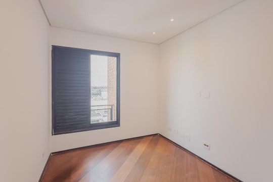 Quarto de apartamento à venda com 3 quartos, 362m² em Vila Madalena, São Paulo