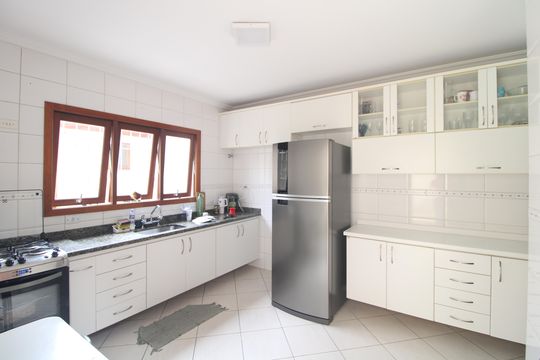 Cozinha de casa à venda com 3 quartos, 133m² em Jardim Palmares (zona Sul), São Paulo