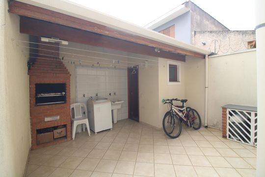 Lavanderia / Churrasqueira de casa à venda com 3 quartos, 133m² em Jardim Palmares (zona Sul), São Paulo