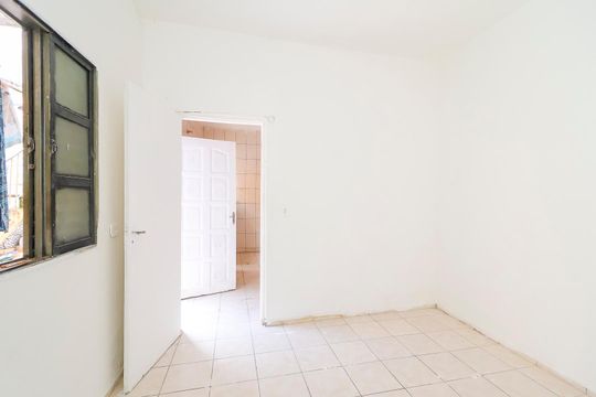Sala de casa para alugar com 2 quartos, 42m² em Cidade Líder, São Paulo