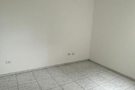 Quarto de casa à venda com 2 quartos, 101m² em Burgo Paulista, São Paulo