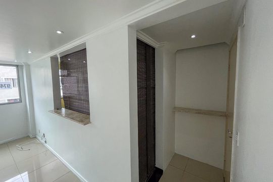Sala de apartamento para alugar com 2 quartos, 48m² em Honório Gurgel, Rio de Janeiro