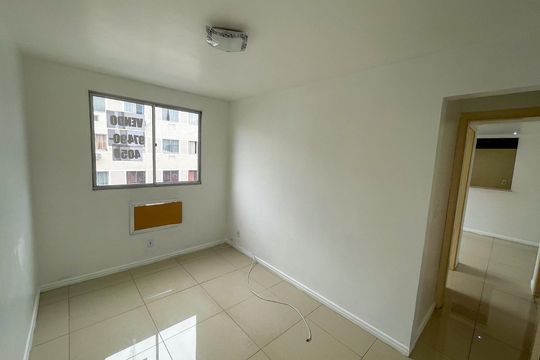 Quarto de apartamento para alugar com 2 quartos, 48m² em Honório Gurgel, Rio de Janeiro
