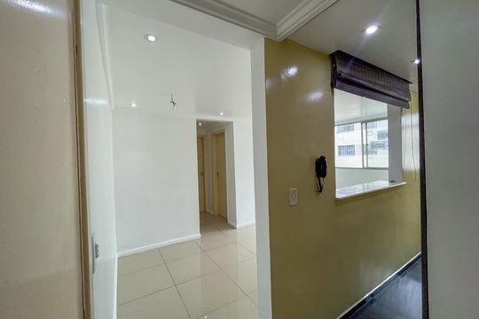 Cozinha de apartamento para alugar com 2 quartos, 48m² em Honório Gurgel, Rio de Janeiro