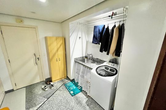 Área de Serviço de apartamento à venda com 4 quartos, 151m² em Santana, São Paulo