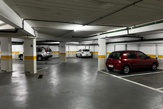 Garagem de apartamento à venda com 4 quartos, 151m² em Santana, São Paulo